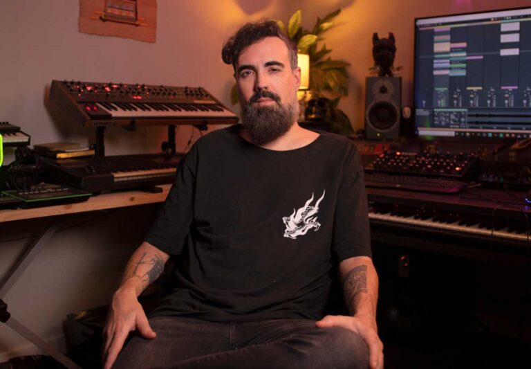 Henry Saiz Track Review: Röyksopp ‘This Time, This Place’ Darktrip Remix